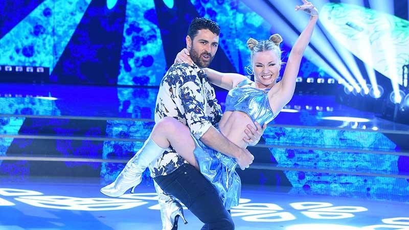“Penso positivo”, Francisco danza e incanta 