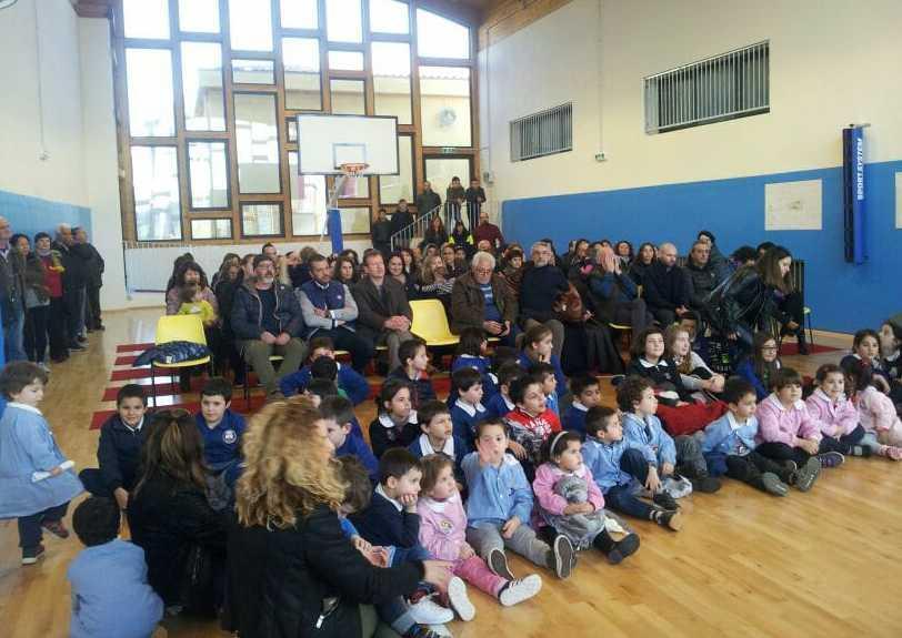 Inaugurata la nuova palestra, la gioia di tanti scolaretti
