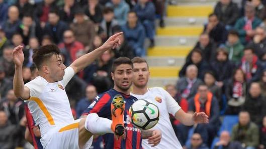 Il Crotone punge, la Roma segna: vittoria chiave dei giallorossi