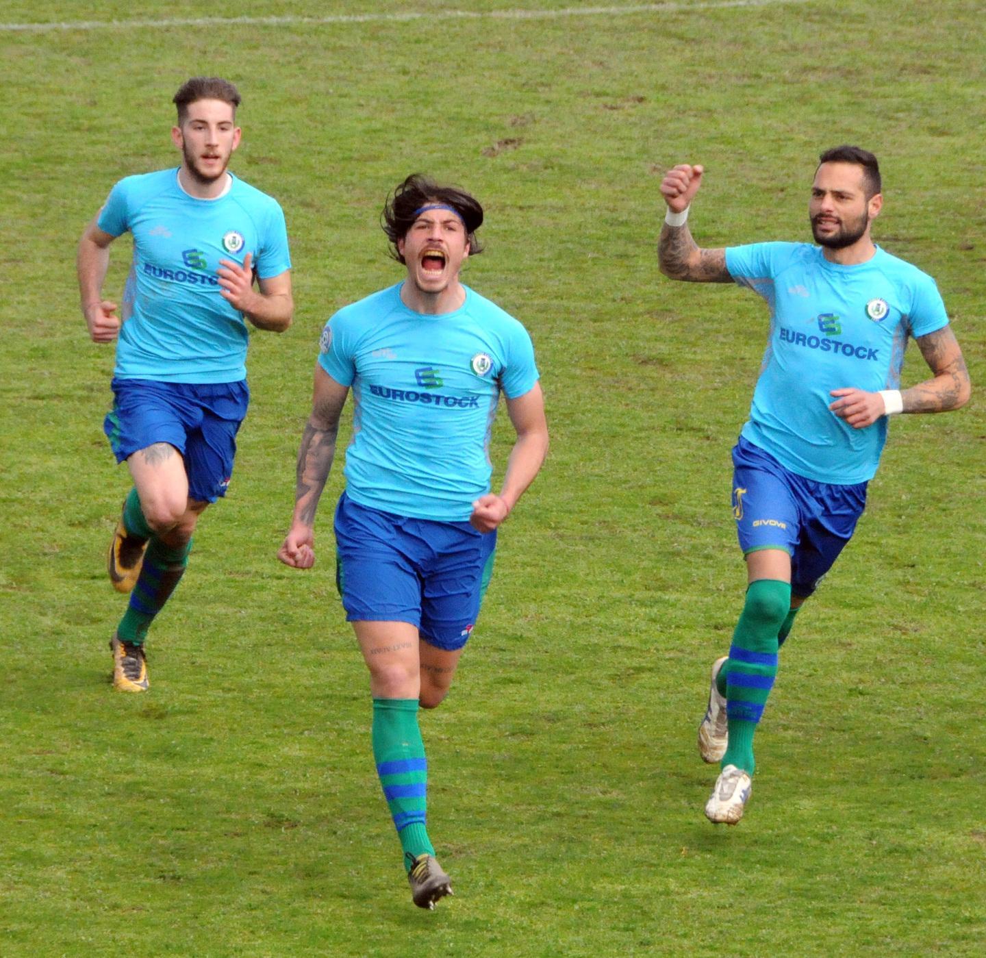 Guarino: «Gol dedicato a mia madre» 