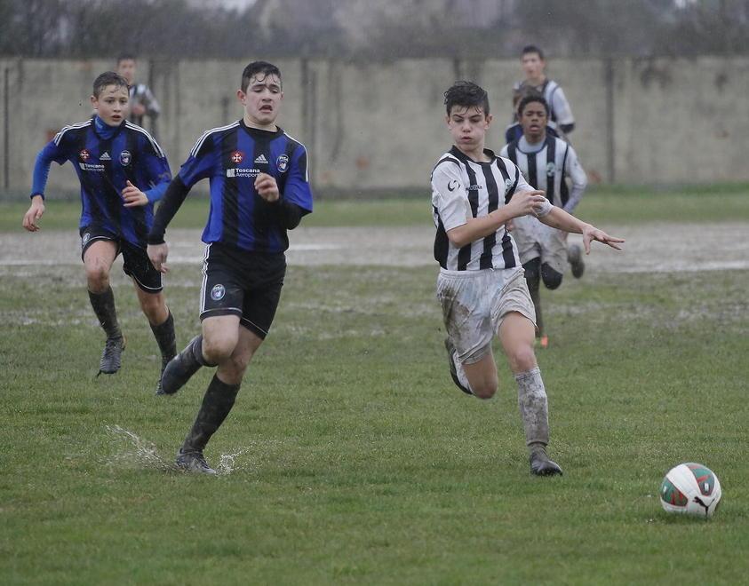 L’Under 16 supera l’Arezzo e conquista la vetta 