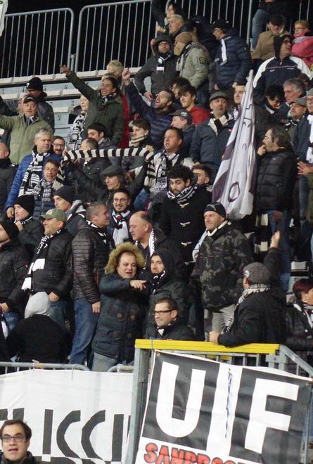 I tifosi del Siena ci credono: «Vogliamo la B diretta»