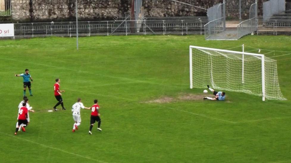 Le zebrette dominano un tempo Ma è Viareggio a vincere la gara
