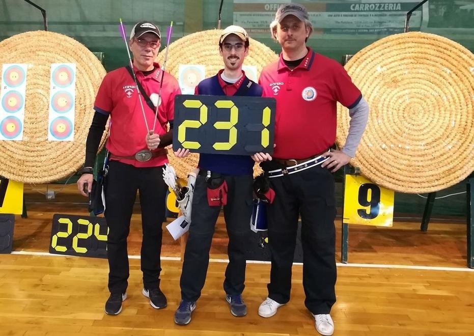 Tiro con l’arco, doppietta Nevischi 