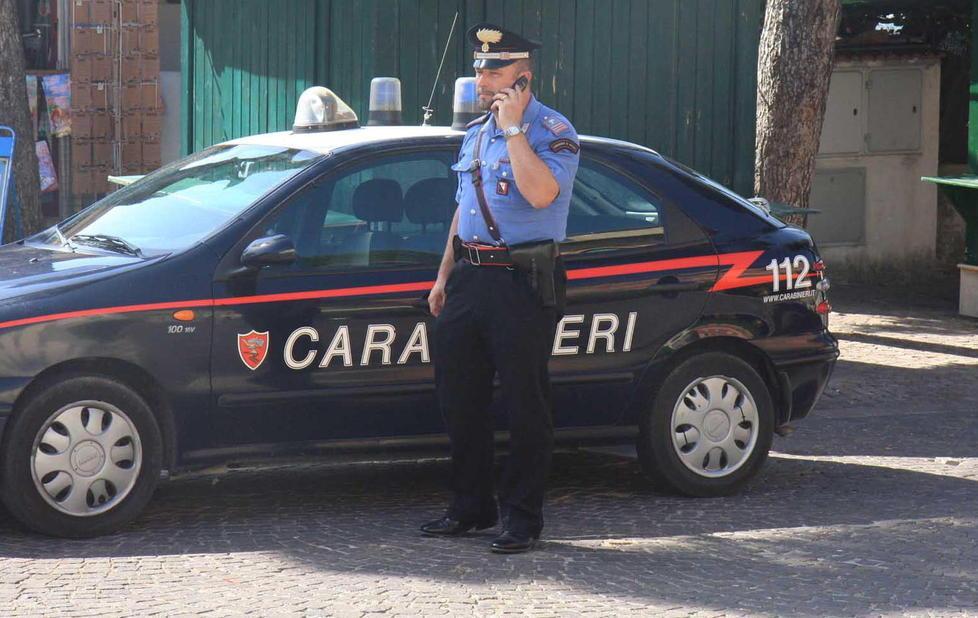Arrestato dopo le botte all'ex fidanzata, spuntano le minacce in chat 