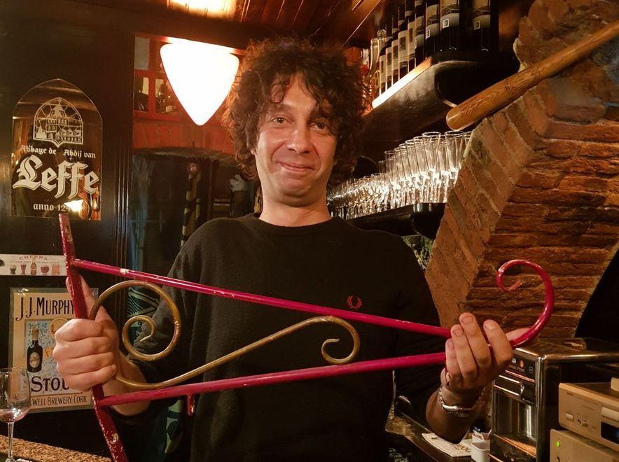 Ritrovata la base dell’insegna dei 13 Gobbi 