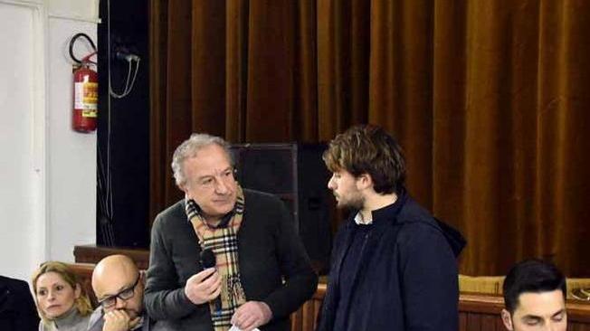 Pd vicino alla rottura poi rinvia la decisione su primarie e Volpi bis