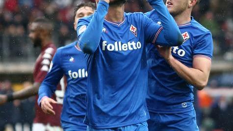 Cuore e (santo) Var La Viola si rilancia sprofonda il Toro