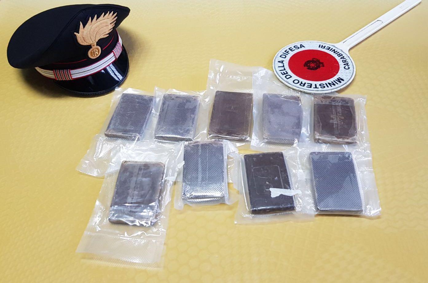 L'hascisc recuperato dai carabinieri ad Assemini