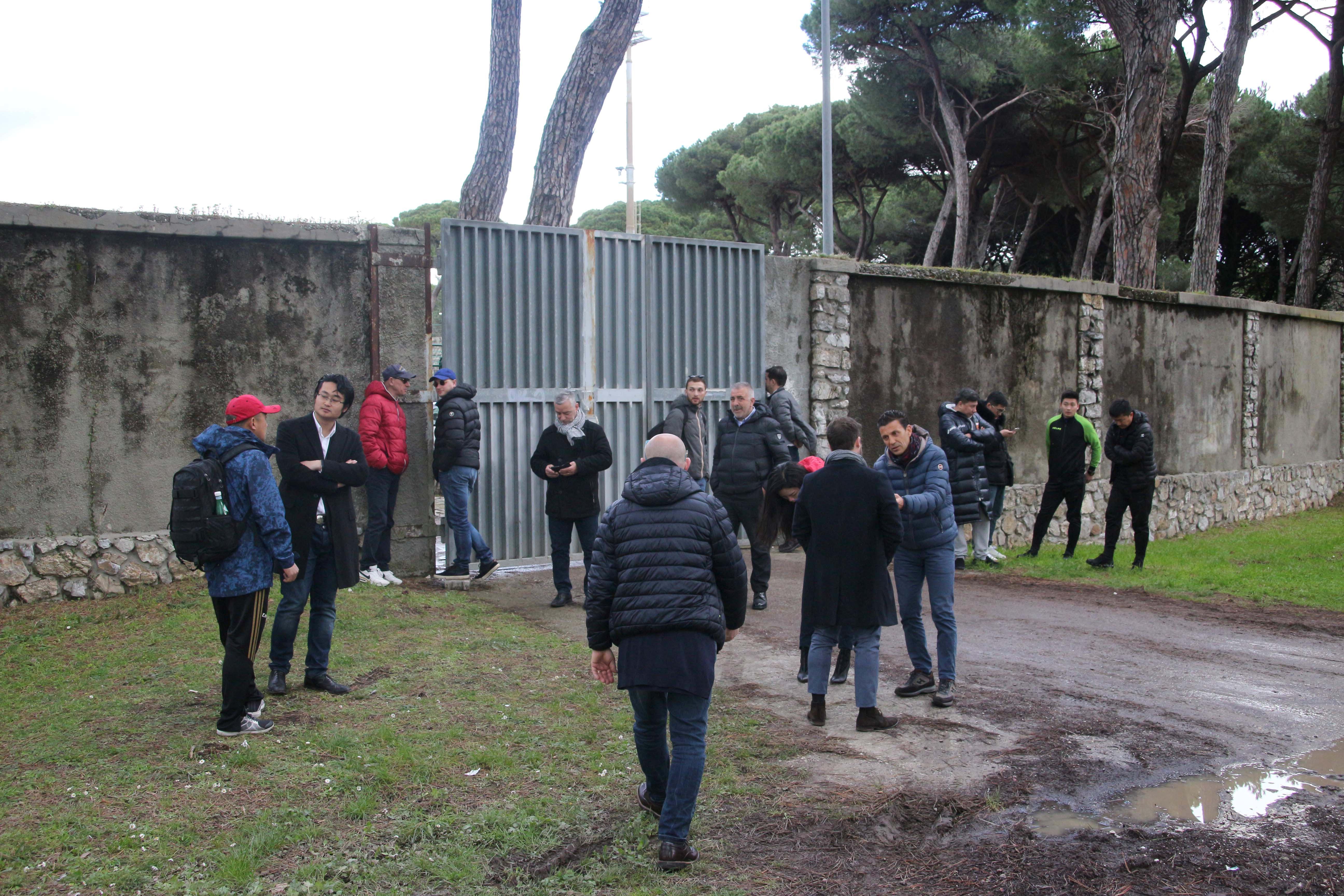 Partita a porte chiuse nel fine settimana  