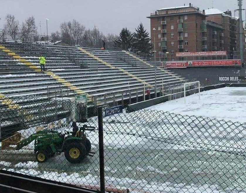 Carpi perseguitato dalla neve, subito scattato il piano pulizia