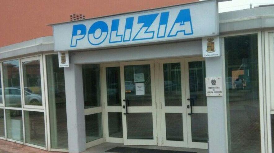 Picchia la moglie incinta e massacra di botte il suocero