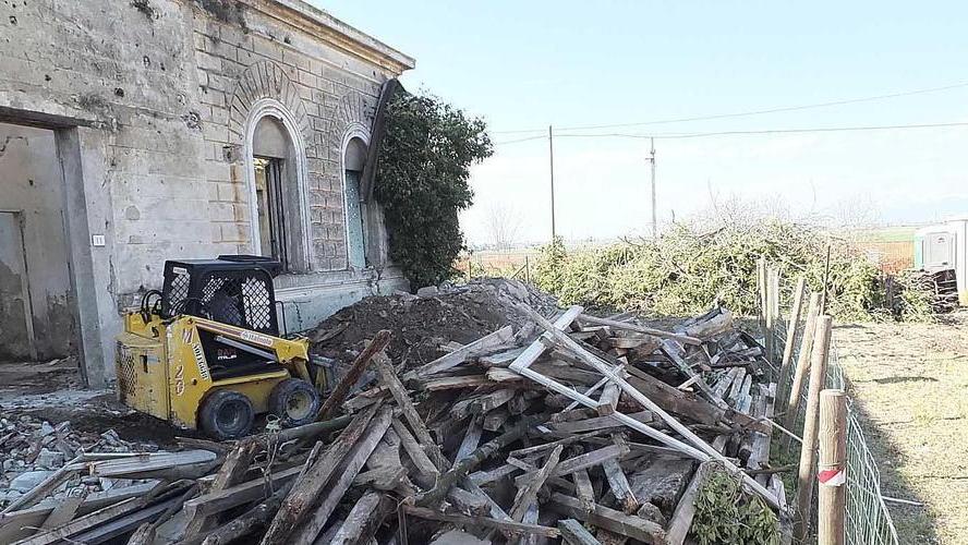 Multinazionale offre un milione e mezzo a Coltano - Video