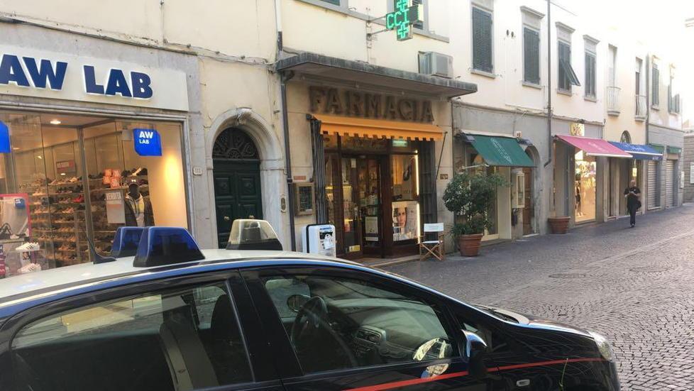 Rapinatore seriale delle farmacie condannato a sei anni di carcere 