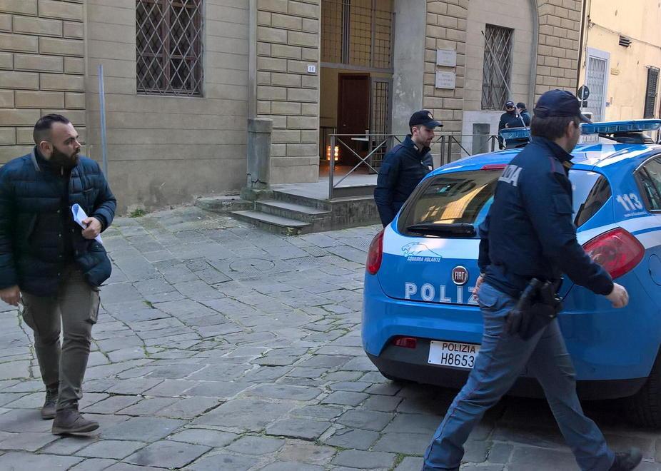 Ladre seriali nella rete della polizia 