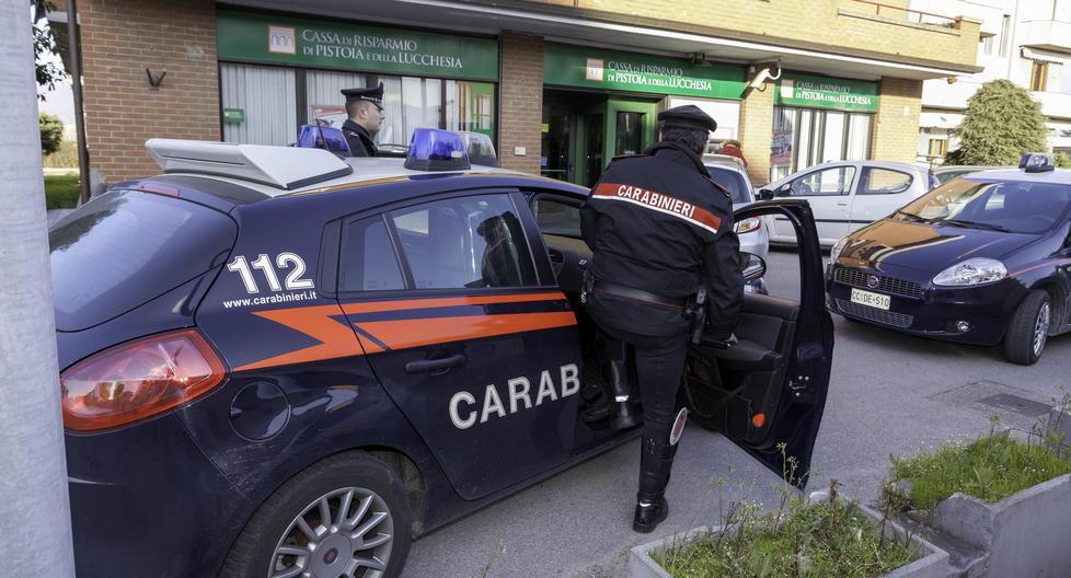 Banditi costretti a fuggire a mani vuote 