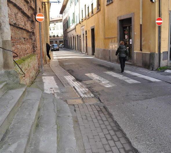 I commercianti dicono come fare in via Ser Ridolfo 