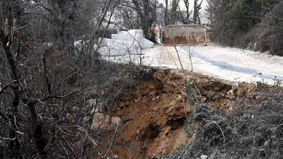 Frana alla Piana, ripristino a spese della cava