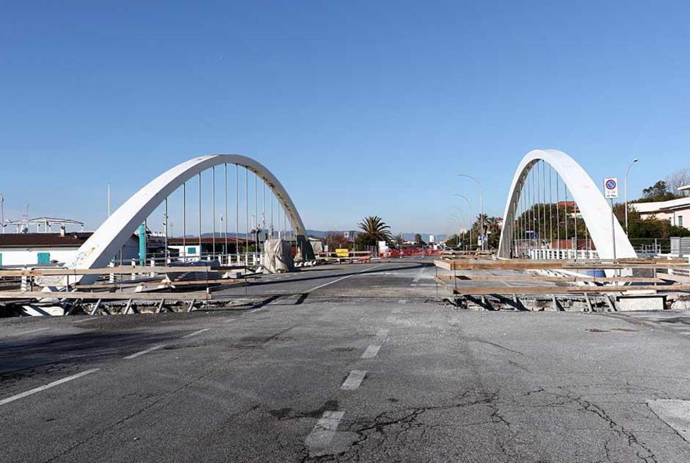 Riapre il ponte. Ma solo per Pasqua 
