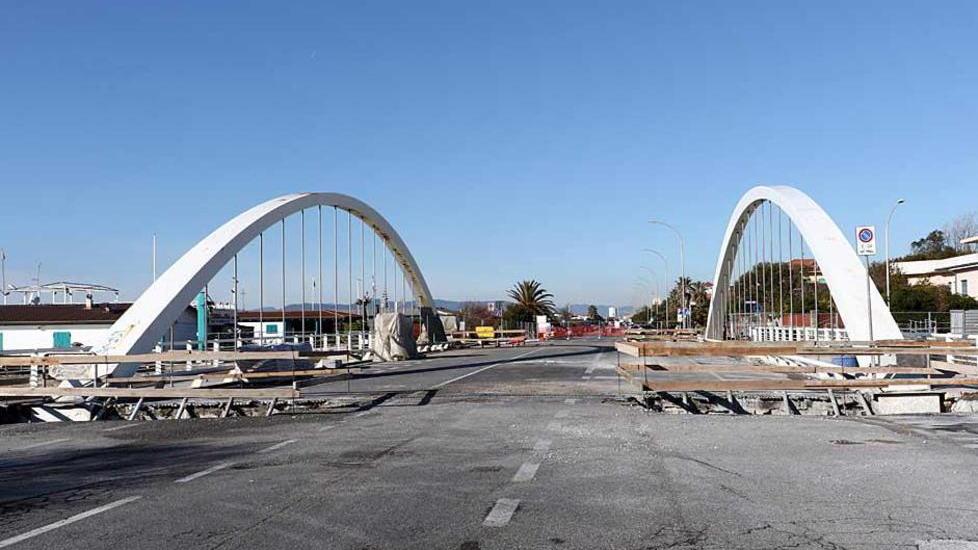 Riapre il ponte. Ma solo per Pasqua