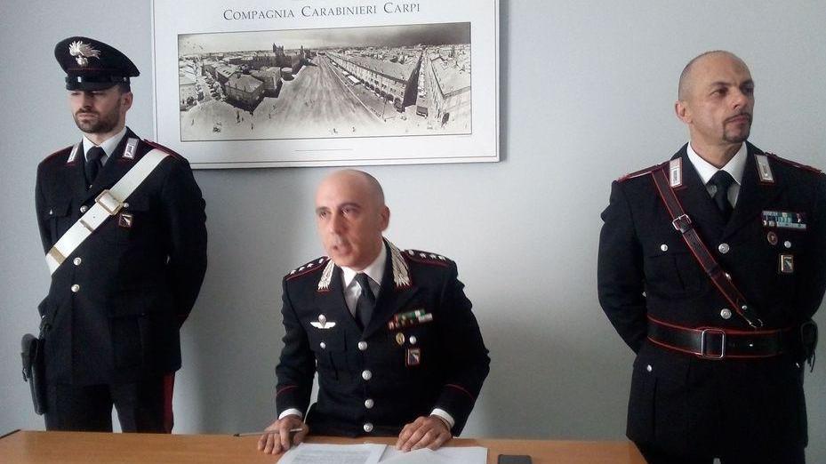 Violentava la figlia della compagna