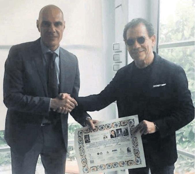 La premiazione di Francesco Mura (a destra)