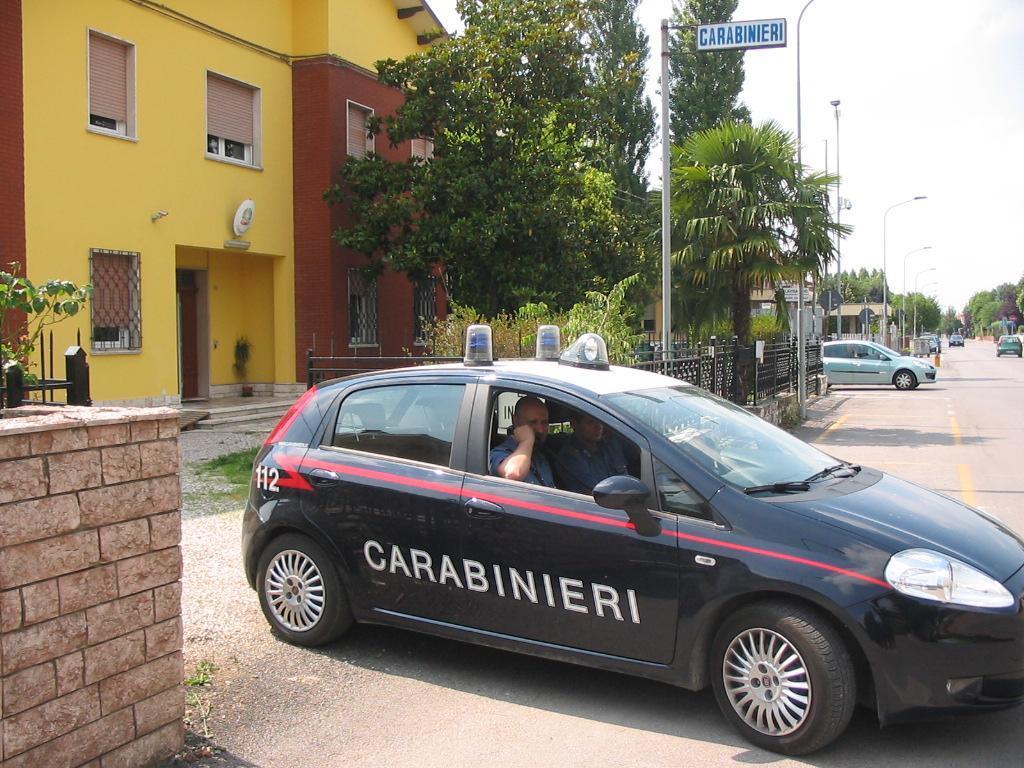 Carabinieri a Vigarano Mainarda