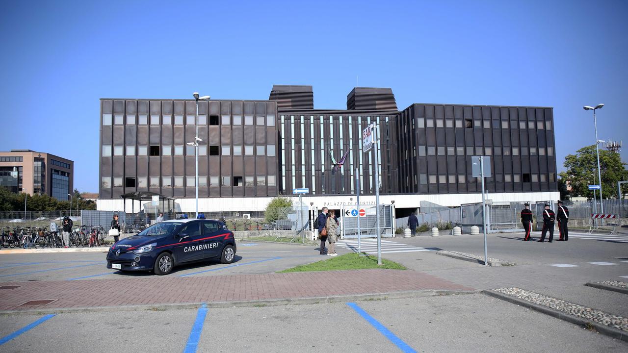 Espulsa, torna in Italia per amore: arrestata e “perdonata” dal giudice