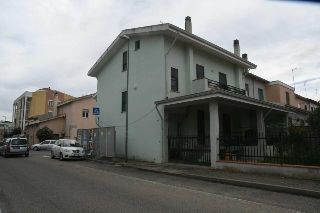 Via Versilia, la casa al centro del tentato furto (fgp)