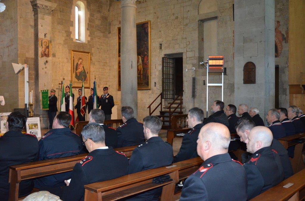 I carabinieri festeggiano la Pasqua