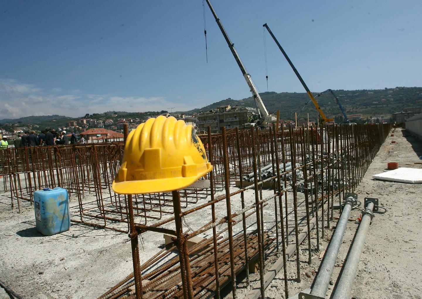 L’appello di Confapi: per le costruzioni leggi e regole certe 