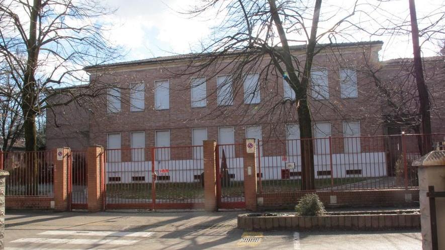 «Le ex scuole Carducci restano area pubblica»