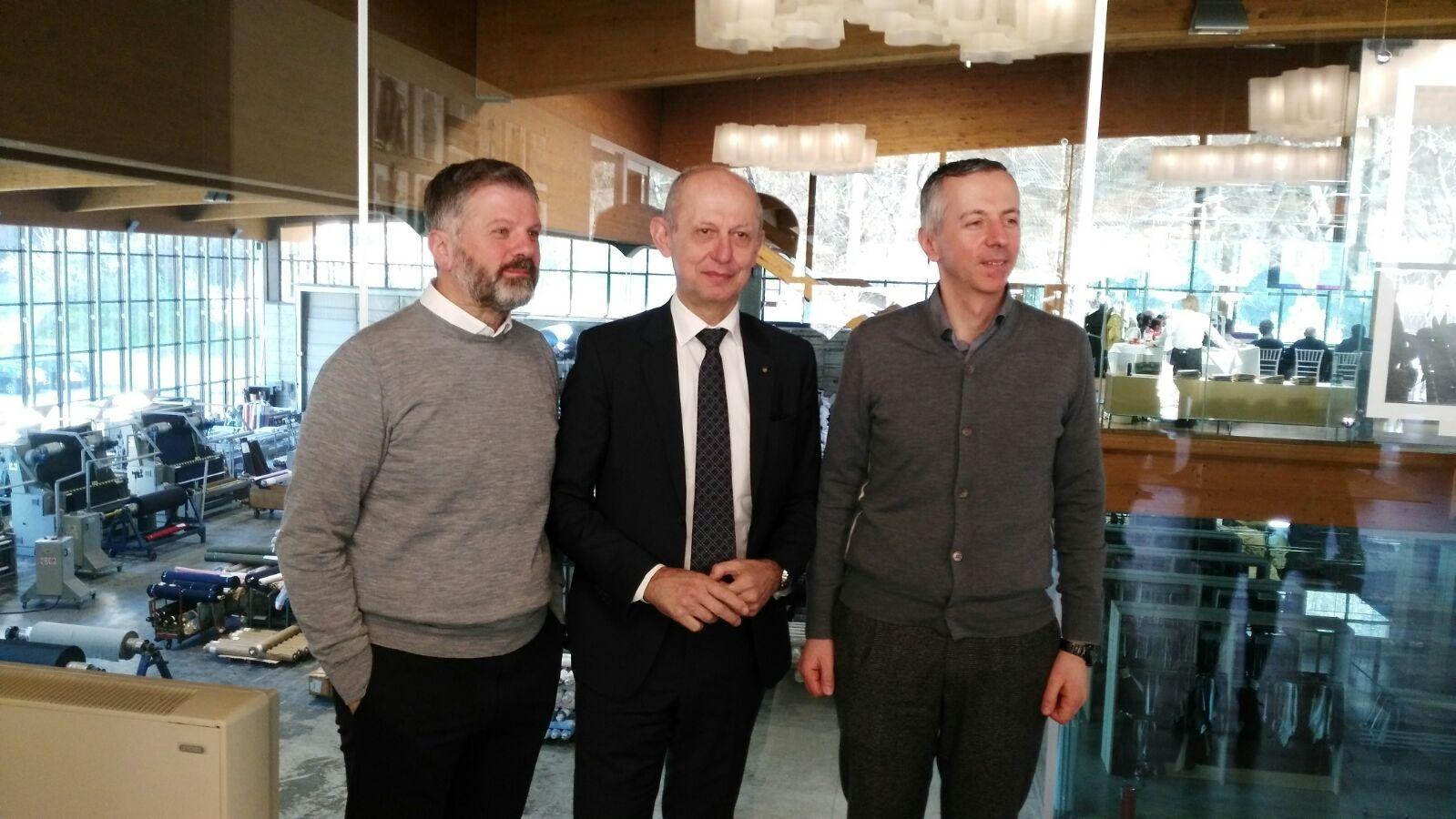 I fratelli Santi (di Beste) con l'assessore Ciuoffo