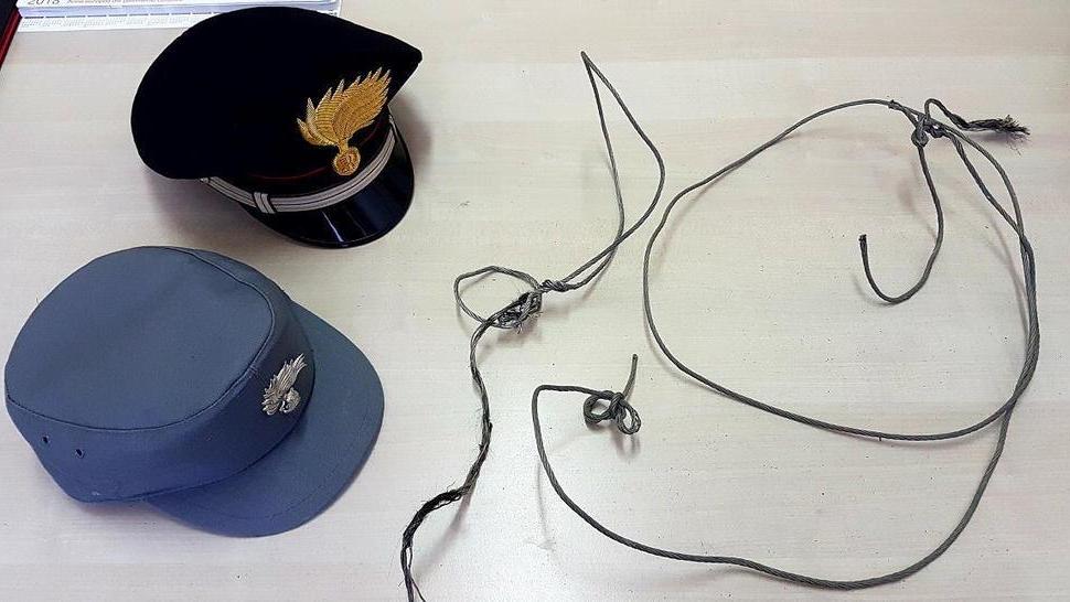 Cacciava con cavi di acciaio, denunciato