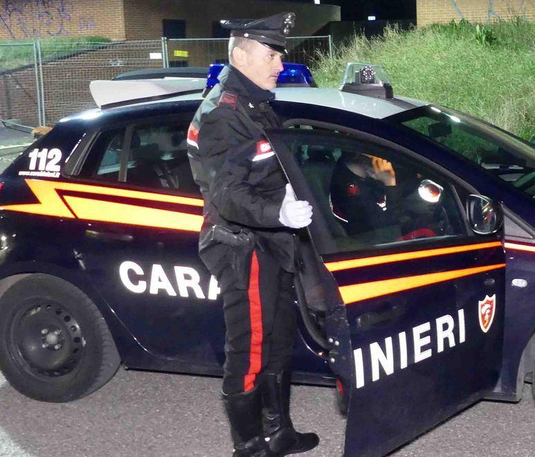 Minacce con scacciacani Denunciato dai carabinieri 
