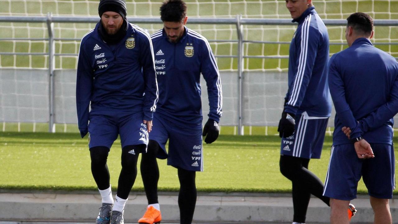 Messi saggia le ambizioni della Spagna