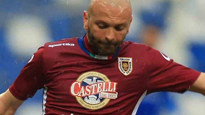 Carlini squalificato