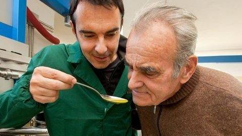 Fernando Franci, fondatore del Frantoio Franci, con il figlio Giorgio Franci