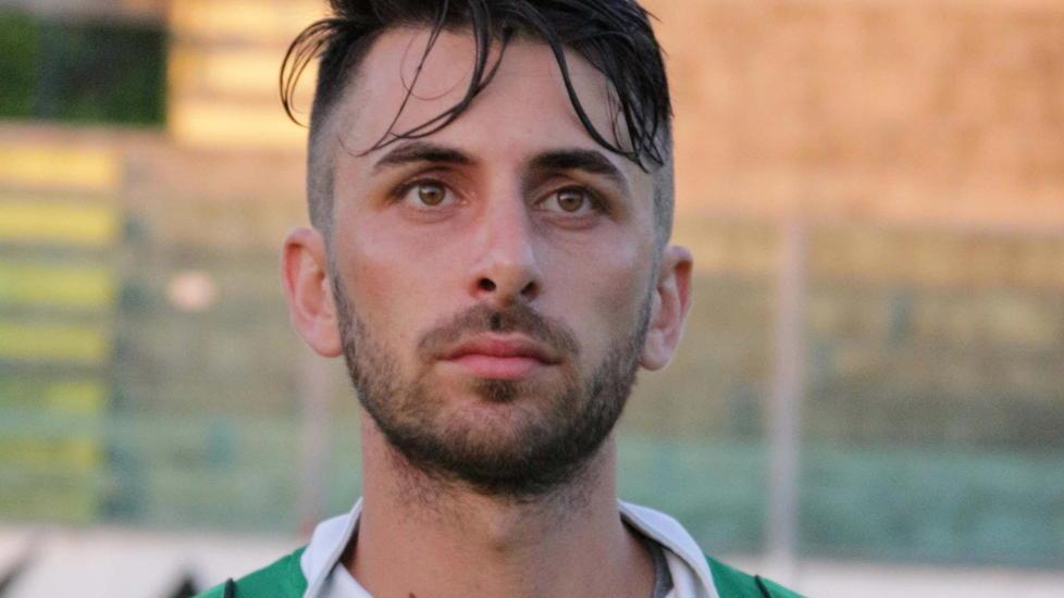 Viareggio spara con la doppietta del difensore
