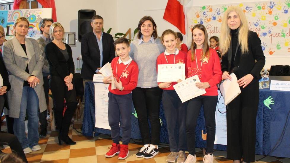 Assegnato il Premio Agesc alla scuola primaria Canossa