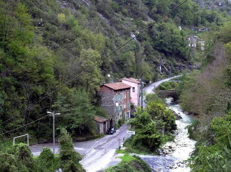 Ponte di Gronda rovinato la paura dei residenti