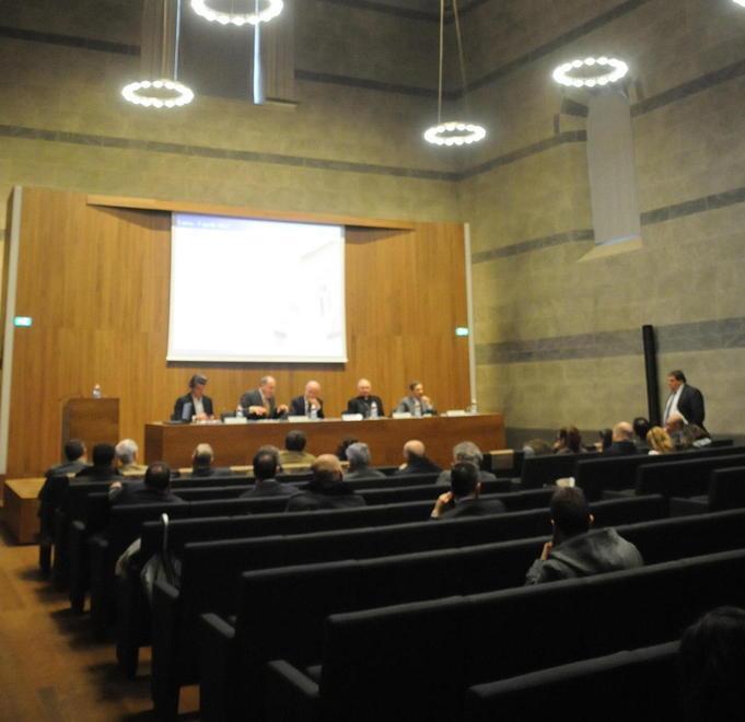Industria 4.0 fra carta e farmaceutica
