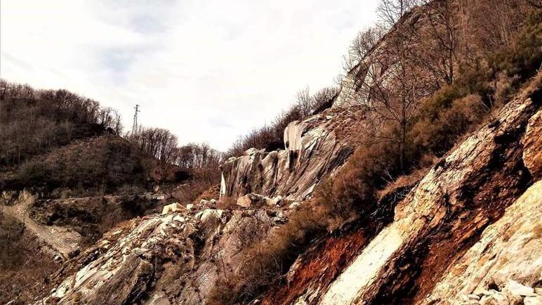«No ai camion di quella cava»