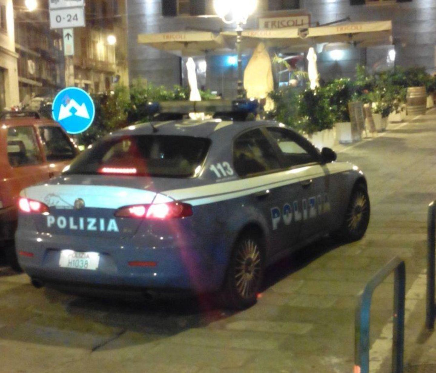 Litigio in un locale accoltellato all’alba un dominicano