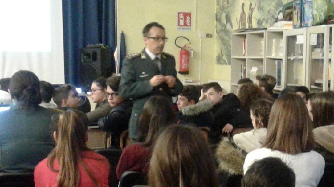 Studenti a lezione di legalità