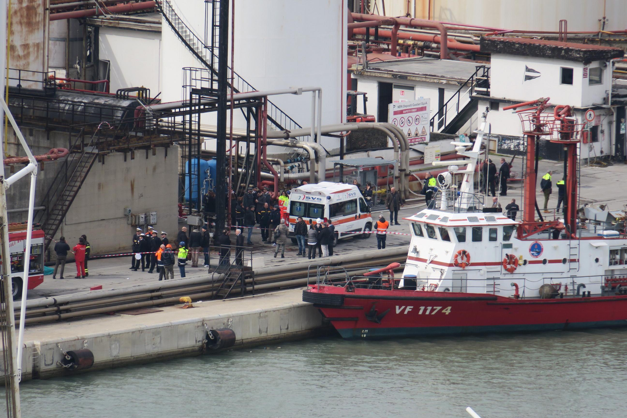 I soccorritori sul luogo dell'incidente