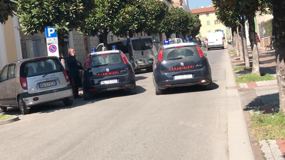 I carabinieri di Certaldo (foto d'archivio)
