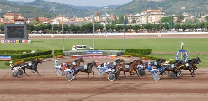 Ippodromo Sesana, si corre da maggio e all’inizio sempre di sabato 