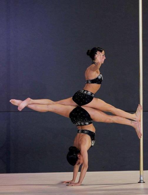 Pole Sport, trionfo delle apuane 