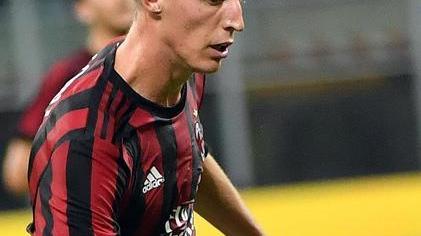 Milan, Li Yonghong versa 10 milioni